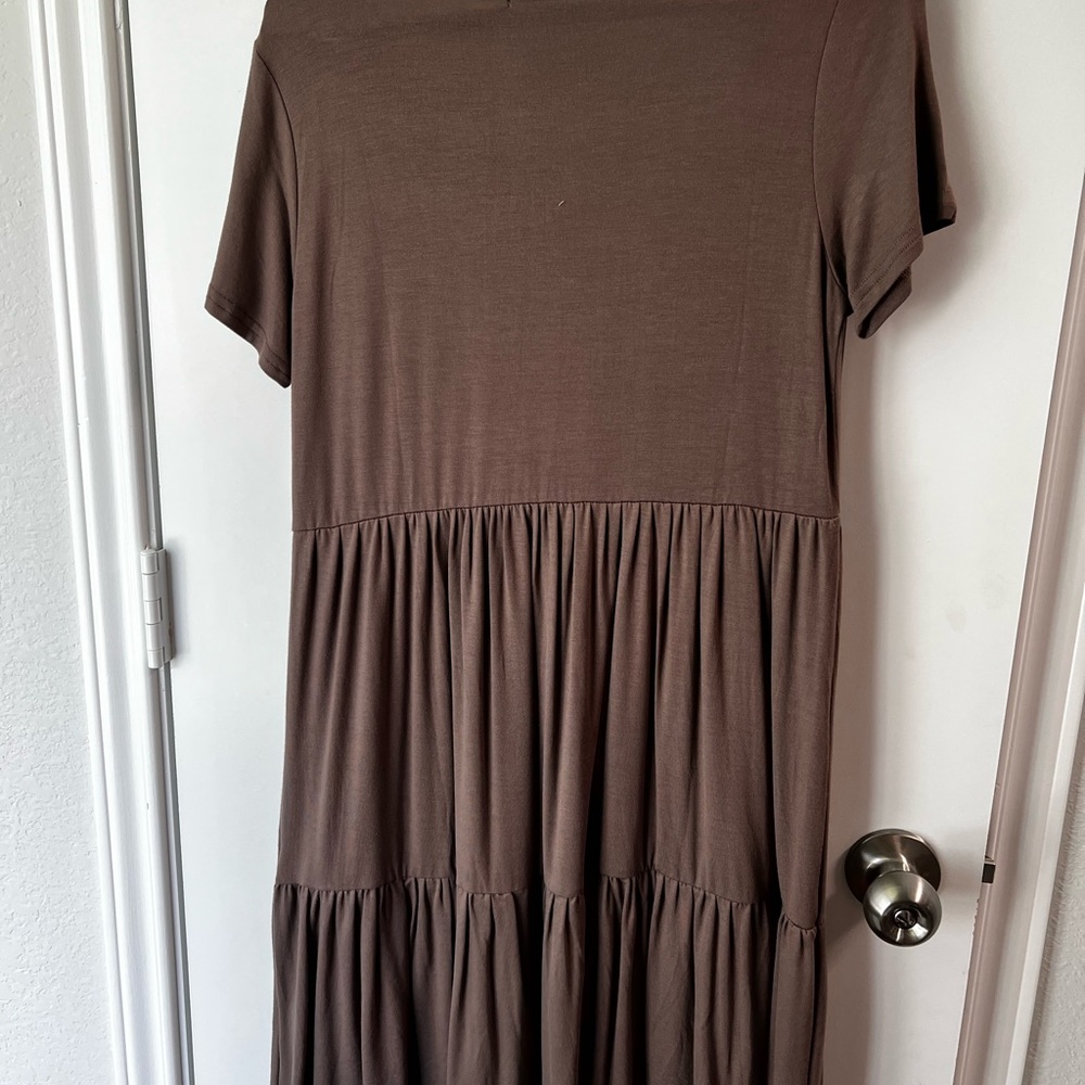Women’s brown dress